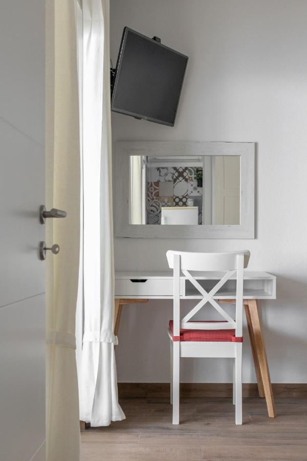 Apartamento La Casa Di Nonno Milna  Exterior foto