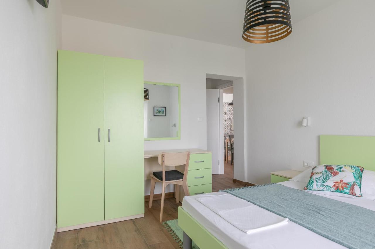 Apartamento La Casa Di Nonno Milna  Exterior foto