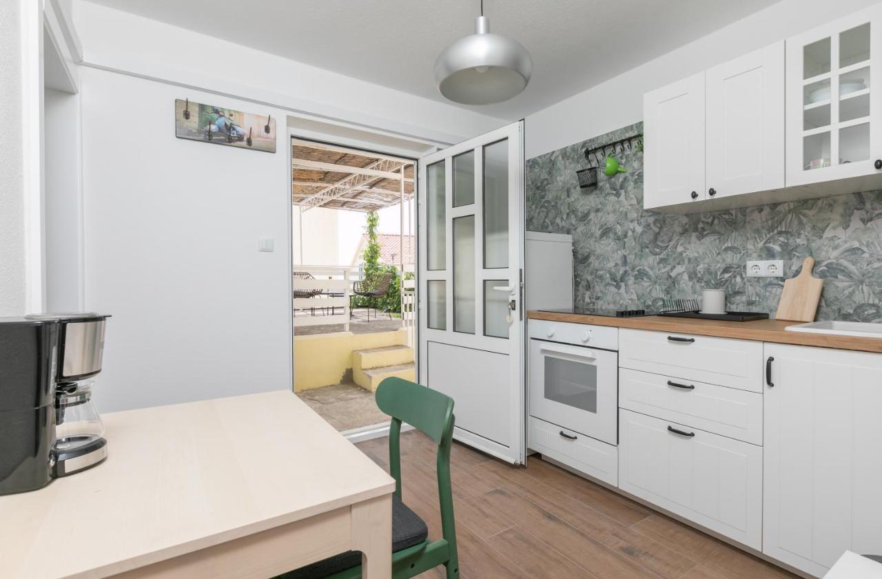 Apartamento La Casa Di Nonno Milna  Exterior foto
