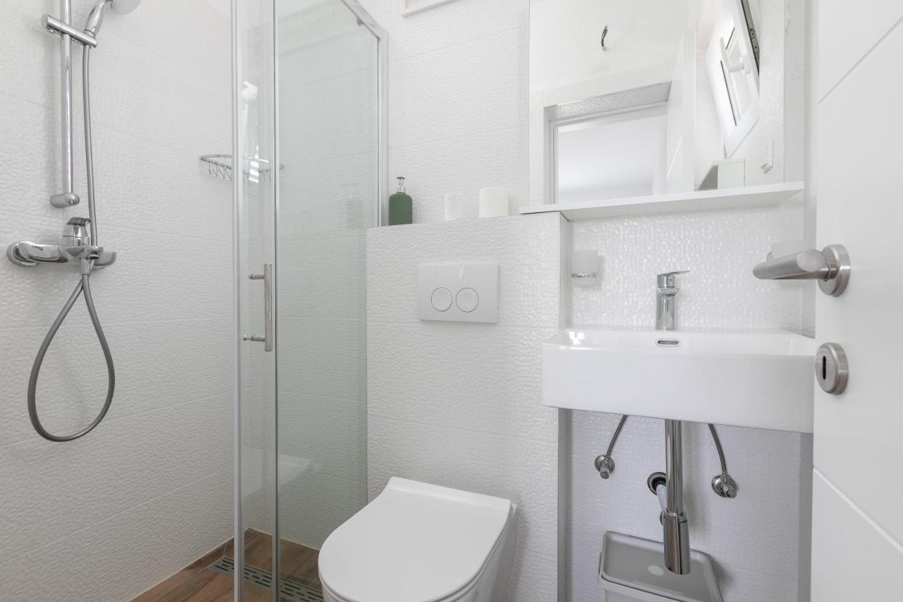 Apartamento La Casa Di Nonno Milna  Exterior foto